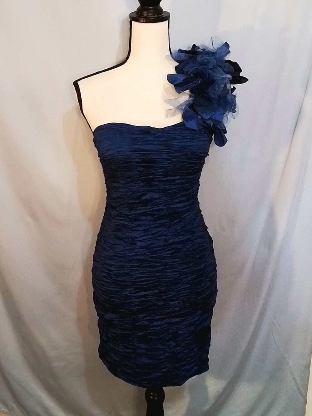 Daisy one shoulder navy party dress